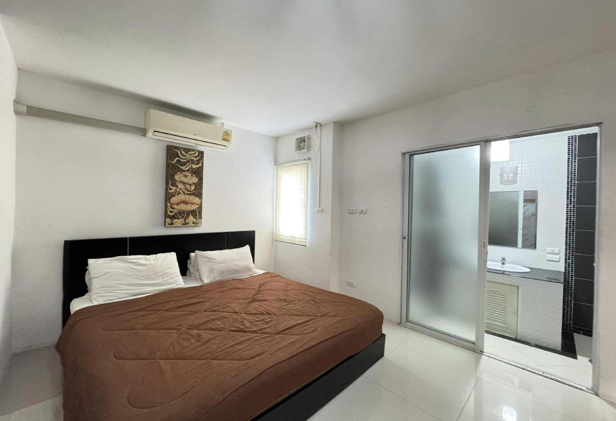 Hotel Collection O Bupamontra Chiangmai Chiang Mai Esterno foto
