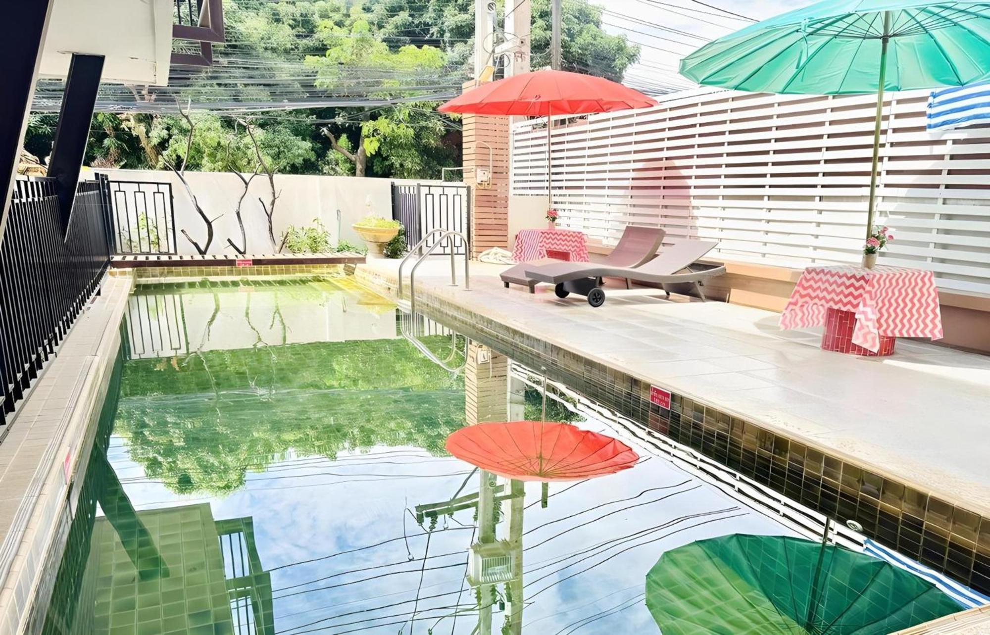 Hotel Collection O Bupamontra Chiangmai Chiang Mai Esterno foto
